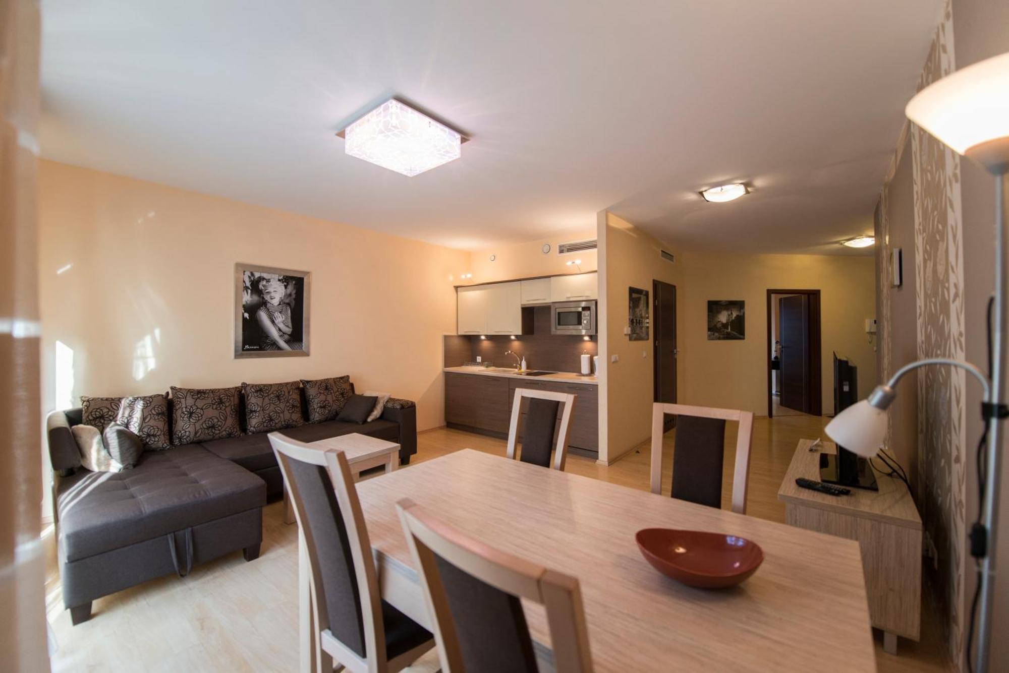 ורוצלב Just Apartments מראה חיצוני תמונה